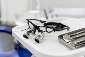 LENTI BINOCULARI PER DENTISTI